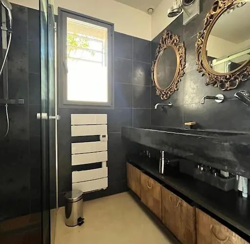 Propriete Avec Vue Panoramique Βίλα